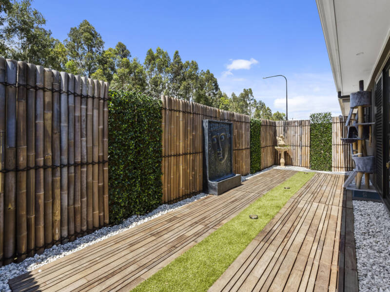 6 Windmill Place, Belivah, QLD 4207 AUS