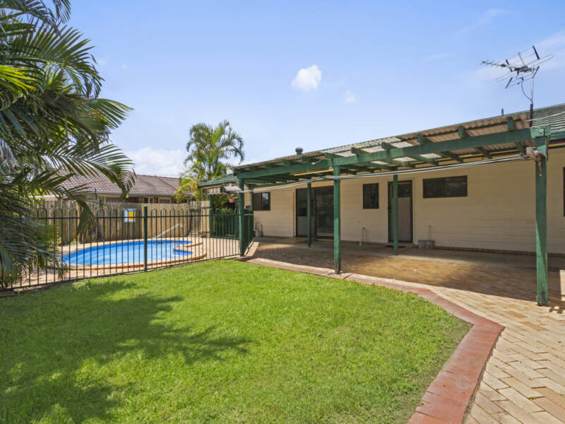 11 Carlyon Street, Mount Warren Park, QLD 4207 AUS