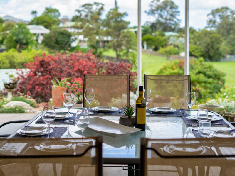 10 Yvonne Crescent, Mount Warren Park, QLD 4207 AUS
