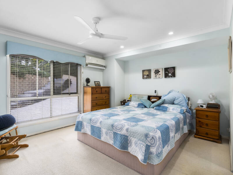 10 Yvonne Crescent, Mount Warren Park, QLD 4207 AUS