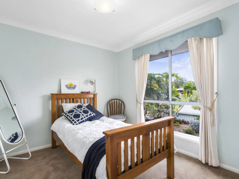 10 Yvonne Crescent, Mount Warren Park, QLD 4207 AUS