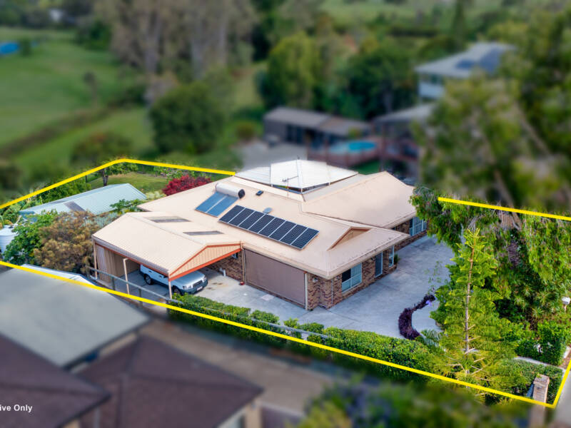 10 Yvonne Crescent, Mount Warren Park, QLD 4207 AUS