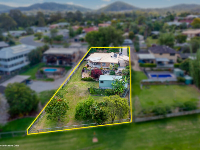 10 Yvonne Crescent, Mount Warren Park, QLD 4207 AUS