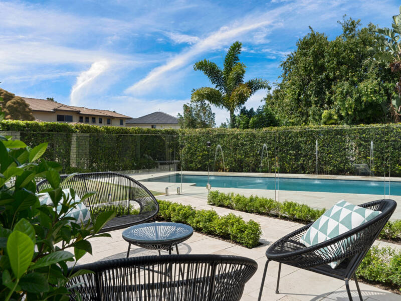 12 The Avenue, Windaroo, QLD 4207 AUS
