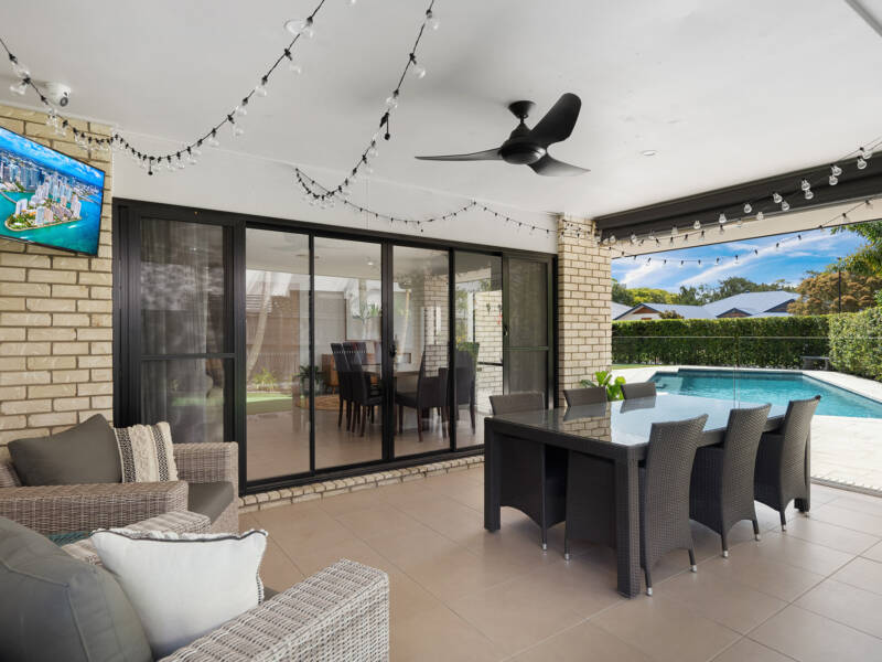 12 The Avenue, Windaroo, QLD 4207 AUS