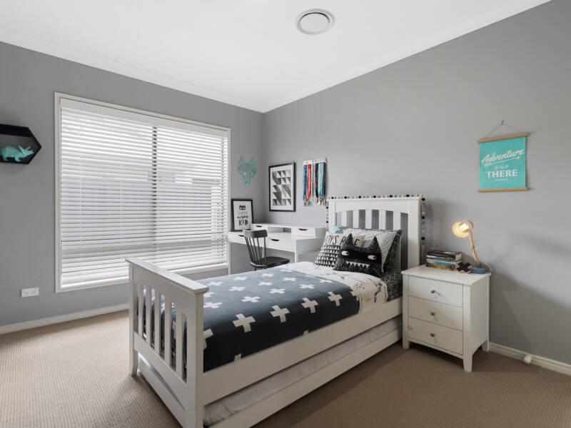 12 The Avenue, Windaroo, QLD 4207 AUS