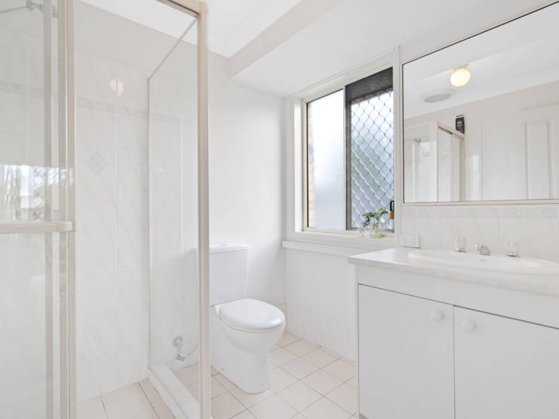 74 Yvonne Crescent, Mount Warren Park, QLD 4207 AUS