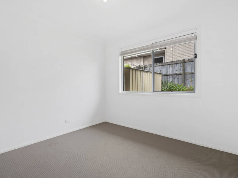 8 Meander Circuit, Holmview, QLD 4207 AUS