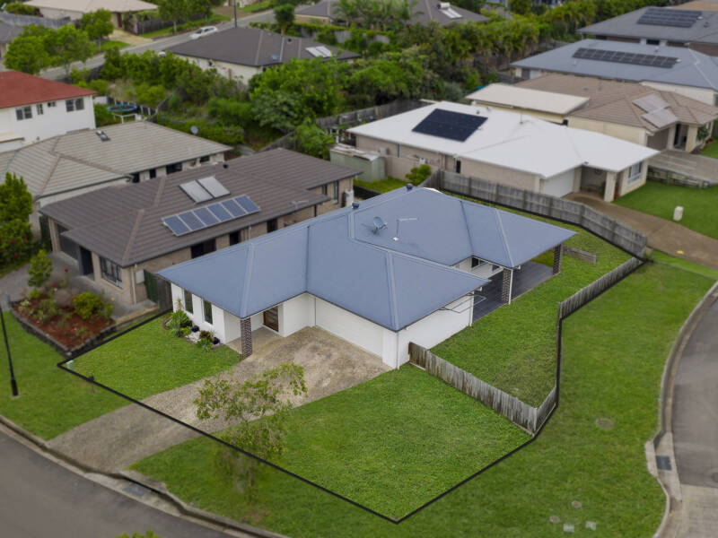 8 Meander Circuit, Holmview, QLD 4207 AUS