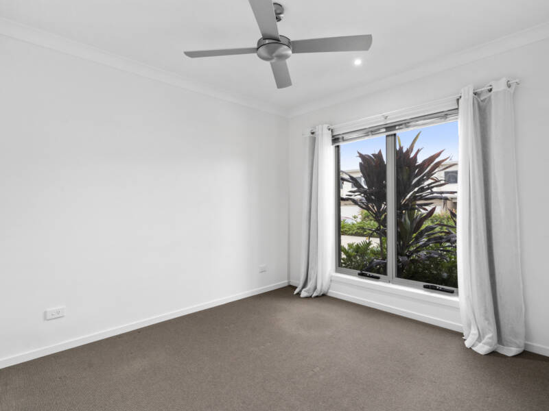 10/1-5 Anna Louise Terrace, Windaroo, QLD 4207 AUS