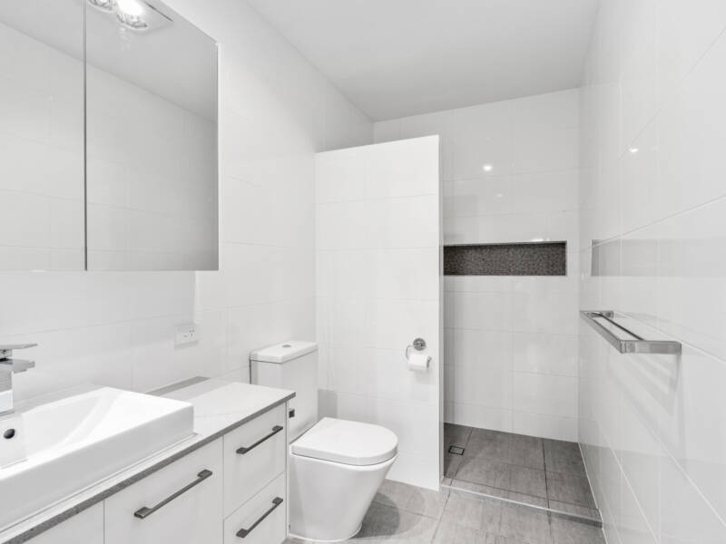 10/1-5 Anna Louise Terrace, Windaroo, QLD 4207 AUS