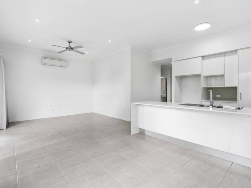 10/1-5 Anna Louise Terrace, Windaroo, QLD 4207 AUS