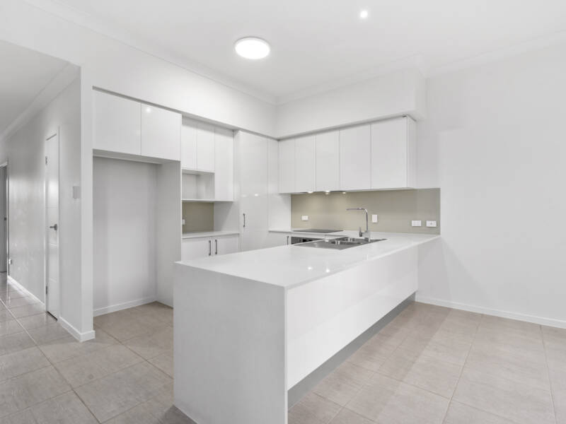 10/1-5 Anna Louise Terrace, Windaroo, QLD 4207 AUS
