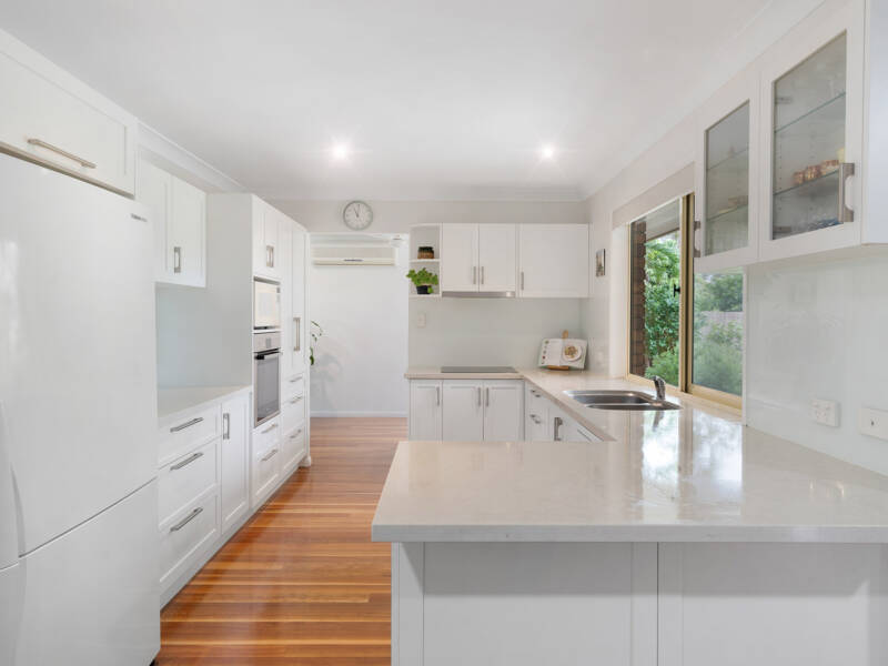 12 Mewing Court, Windaroo, QLD 4207 AUS