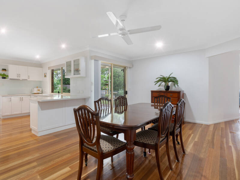 12 Mewing Court, Windaroo, QLD 4207 AUS