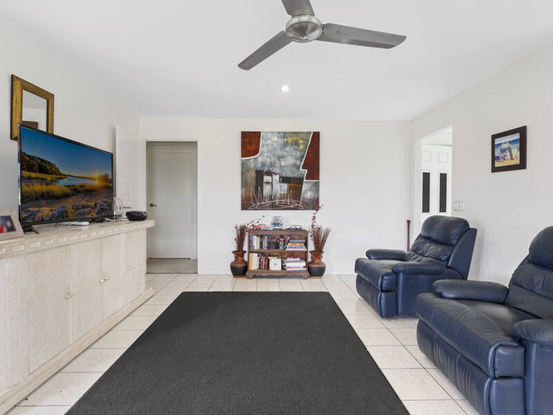 14 Hausmann Court, Windaroo, QLD 4207 AUS