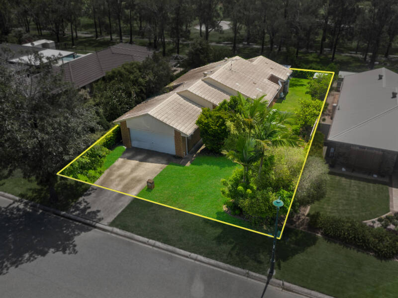 19 Susan Godfrey Drive, Windaroo, QLD 4207 AUS