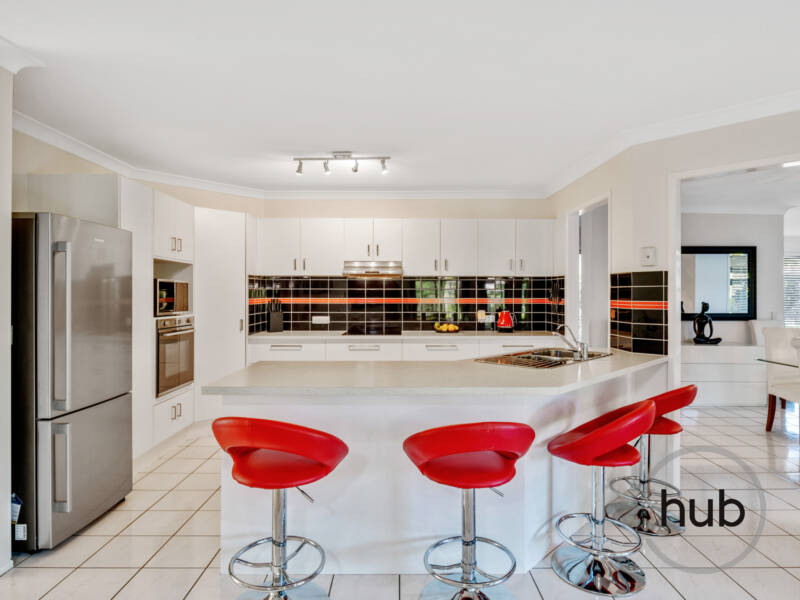 23 Laura Anne Drive, Windaroo, QLD 4207 AUS
