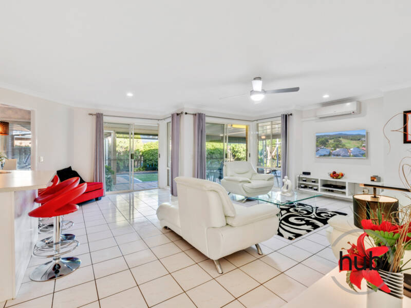 23 Laura Anne Drive, Windaroo, QLD 4207 AUS