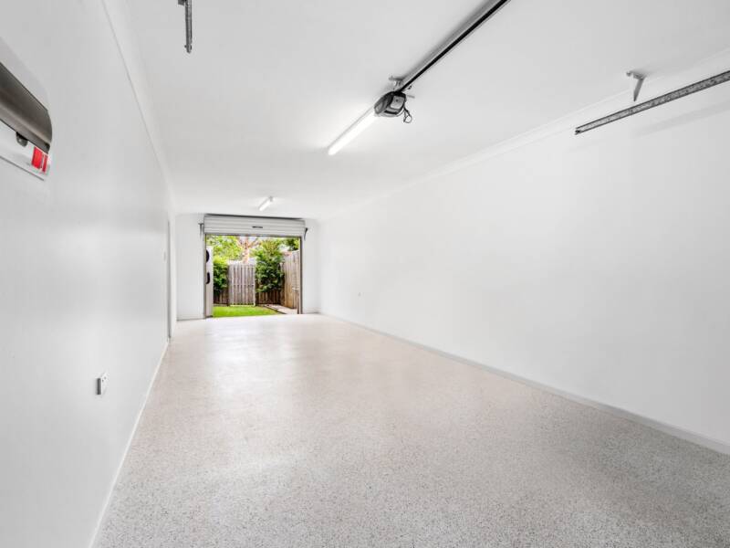 10/1-5 Anna Louise Terrace, Windaroo, QLD 4207 AUS