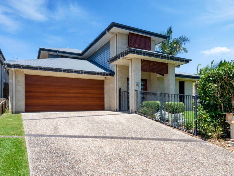 38 Long Island Drive, Windaroo, QLD 4207 AUS