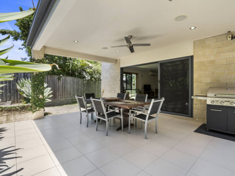 38 Long Island Drive, Windaroo, QLD 4207 AUS