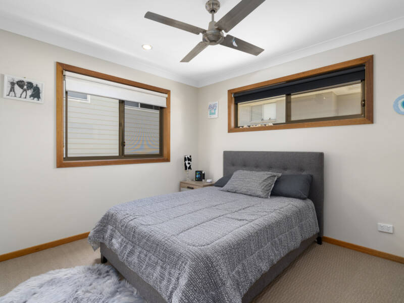38 Long Island Drive, Windaroo, QLD 4207 AUS
