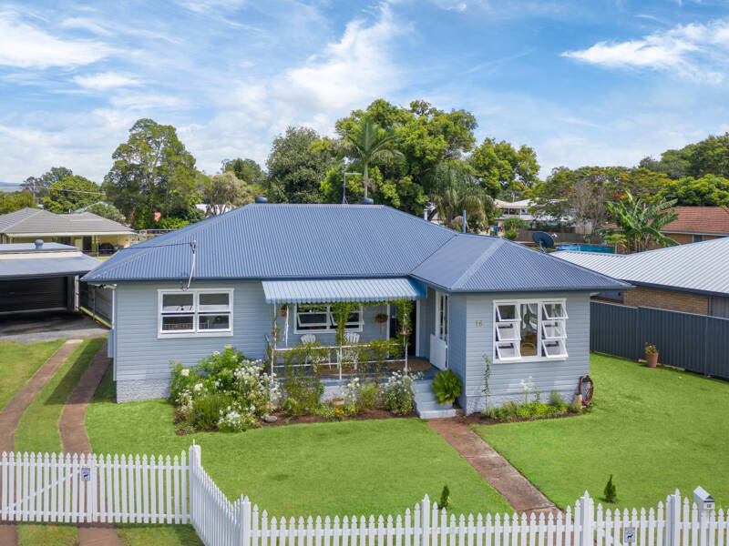 16 Edward Street, Beaudesert, QLD 4285 AUS
