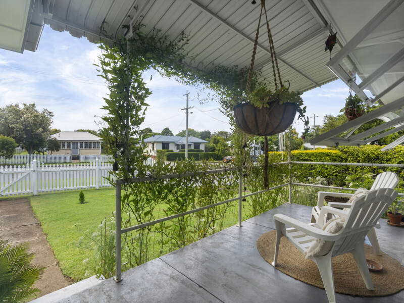 16 Edward Street, Beaudesert, QLD 4285 AUS