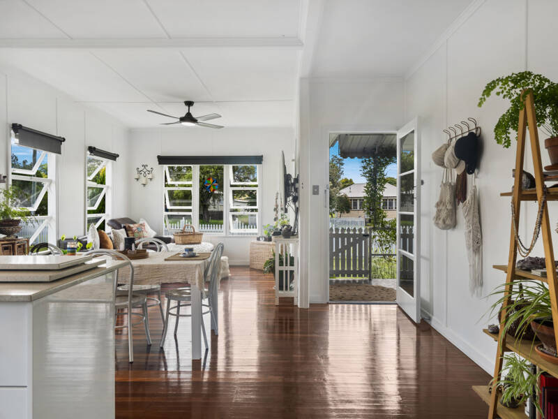16 Edward Street, Beaudesert, QLD 4285 AUS