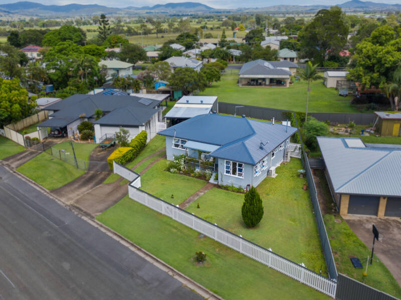 16 Edward Street, Beaudesert, QLD 4285 AUS