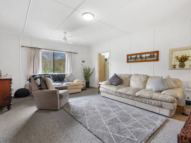 1721-1727 Waterford Tamborine Road, Logan Village, QLD 4207 AUS
