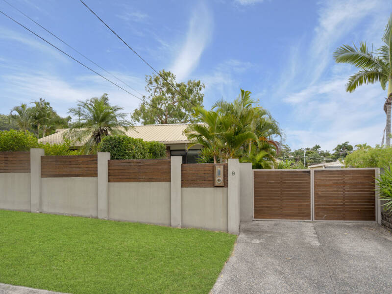 9 Ben Lexcen Court, Mount Warren Park, QLD 4207 AUS