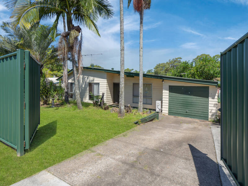 27 Sirus Street, Eagleby, QLD 4207 AUS
