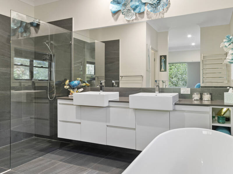 1-3 Ilham Court, Bahrs Scrub, QLD 4207 AUS