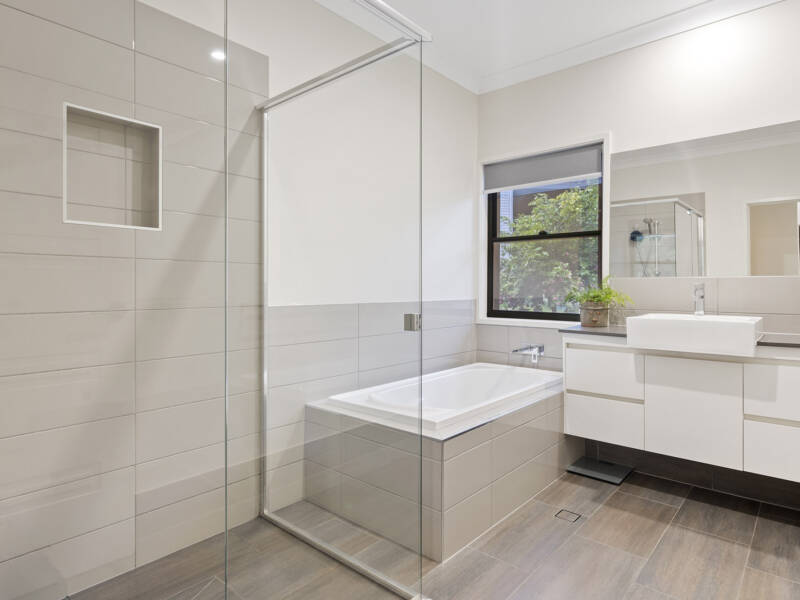 1-3 Ilham Court, Bahrs Scrub, QLD 4207 AUS