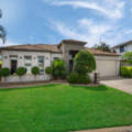 1 Lakeside Court, Windaroo, QLD 4207 AUS