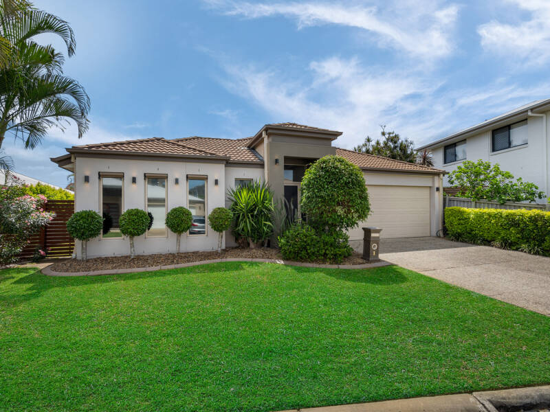 1 Lakeside Court, Windaroo, QLD 4207 AUS