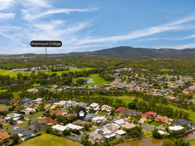 1 Lakeside Court, Windaroo, QLD 4207 AUS