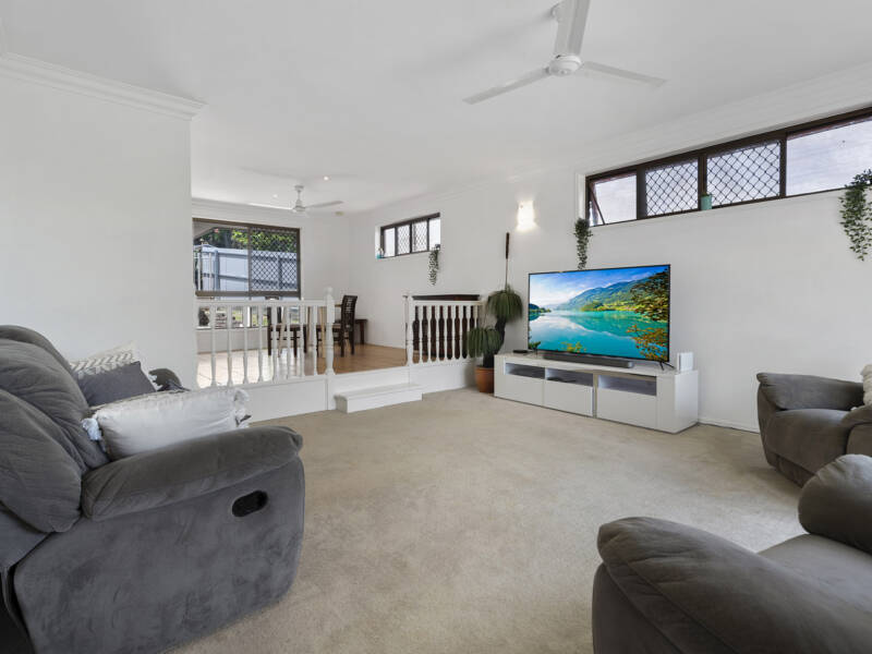 3 Benjamin Way, Windaroo, QLD 4207 AUS