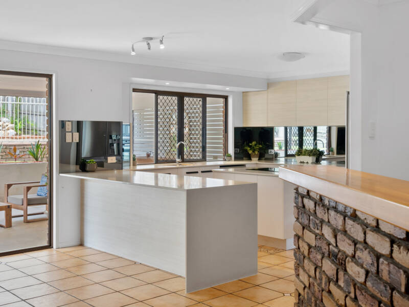 3 Benjamin Way, Windaroo, QLD 4207 AUS