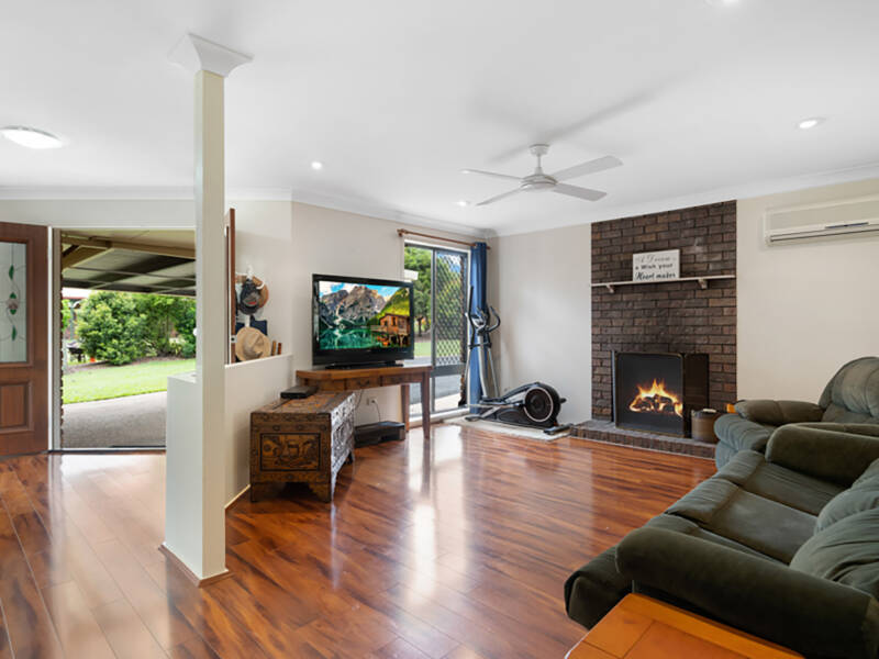 8 Richland Drive, Bannockburn, QLD 4207 AUS