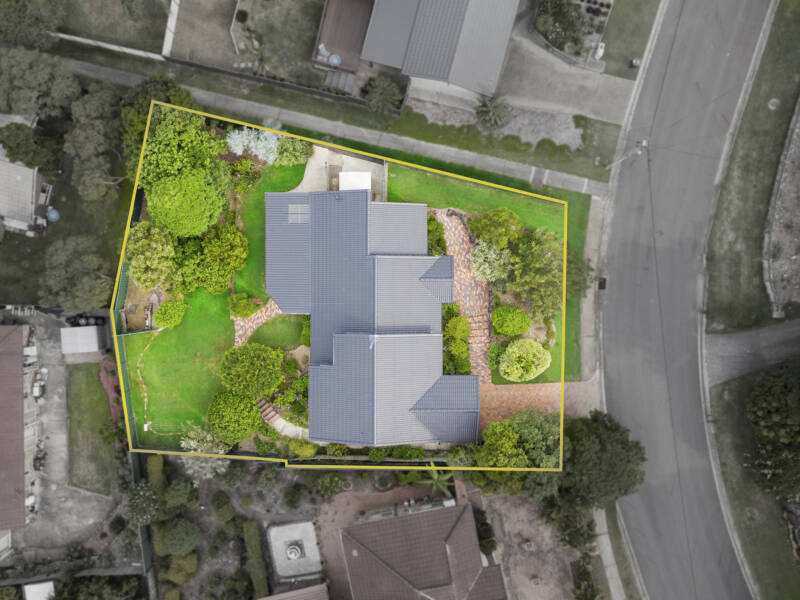 9 Wantana Crescent, Edens Landing, QLD 4207 AUS
