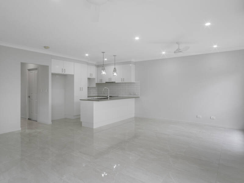 2/18 George Street, Beenleigh, QLD 4207 AUS
