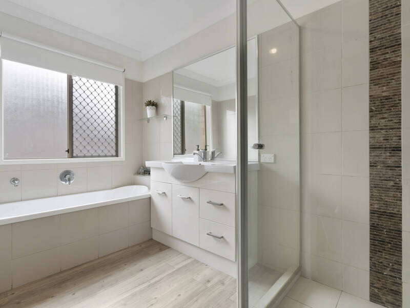 26 Mimi Court, Mount Warren Park, QLD 4207 AUS