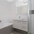 11/1-5 Anna Louise Tce, Windaroo, QLD 4207 AUS
