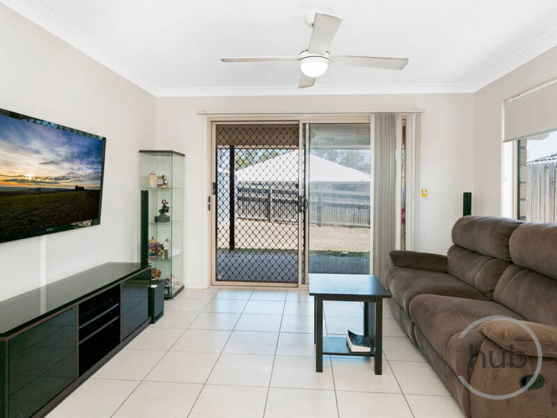 5 Wollumbin Crescent, Waterford, QLD 4133 AUS