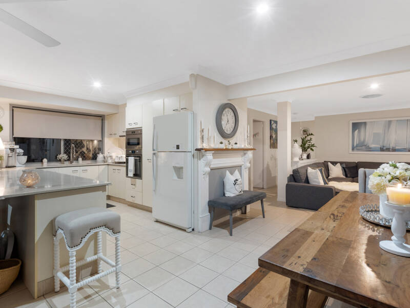 16 Maclagen Street, Ormeau, QLD 4208 AUS