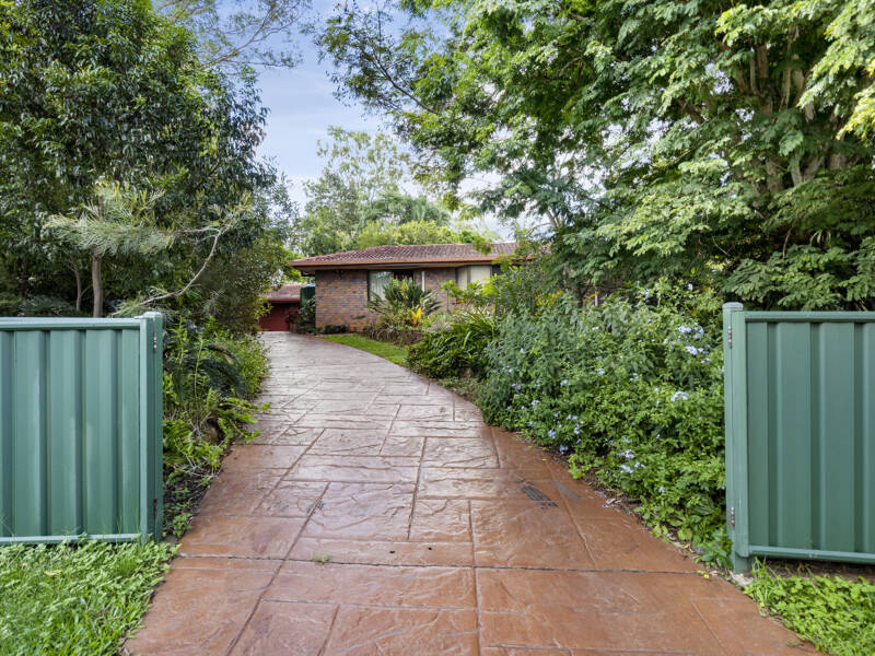 26 Plover Drive, Eagleby, QLD 4207 AUS