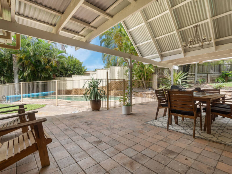 4 Lena Place, Windaroo, QLD 4207 AUS